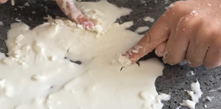 Cornflour slime